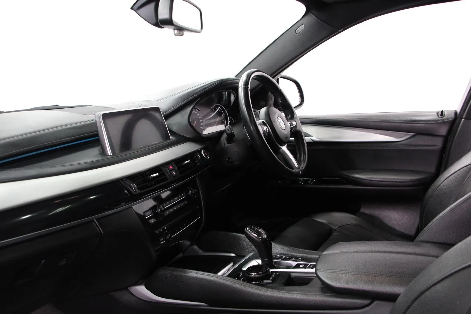 BMW-X6-xDrive50i