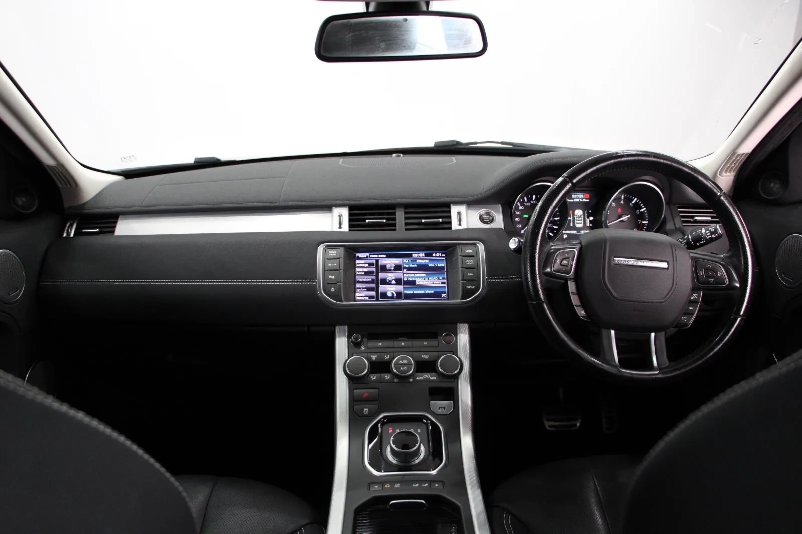Land Rover-Range Rover Evoque-Si4 Prestige