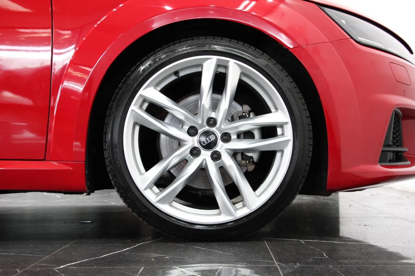 Audi-TT-S Line