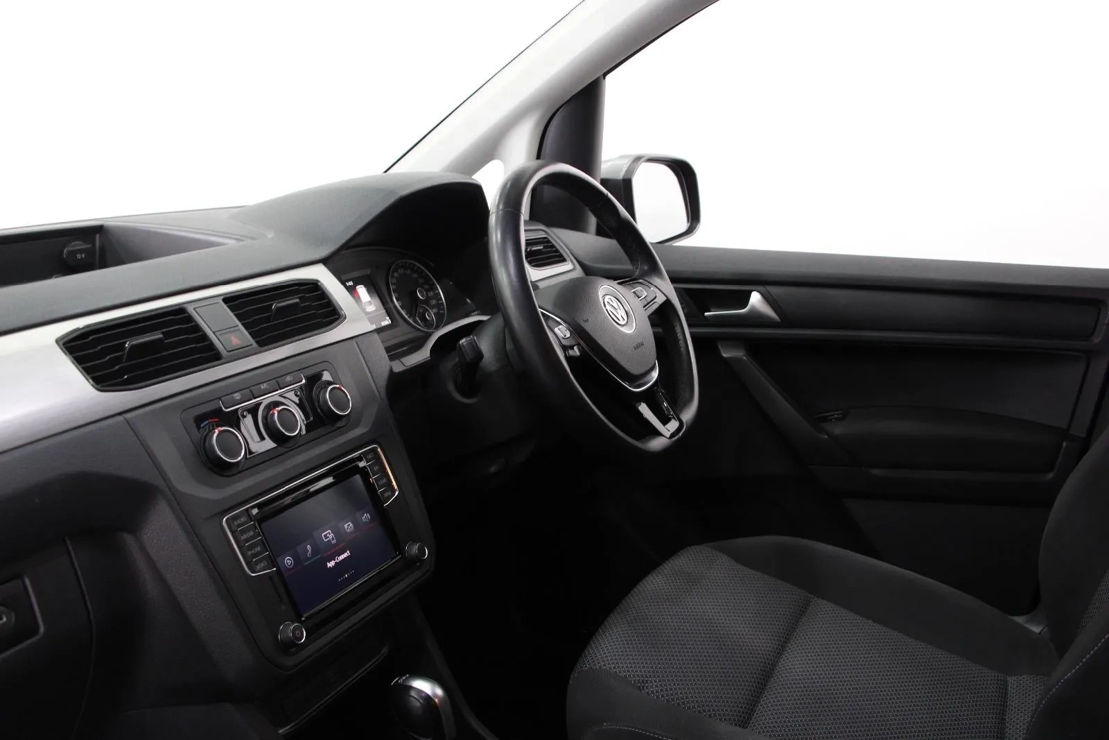 Volkswagen-Caddy-TSI220 Beach