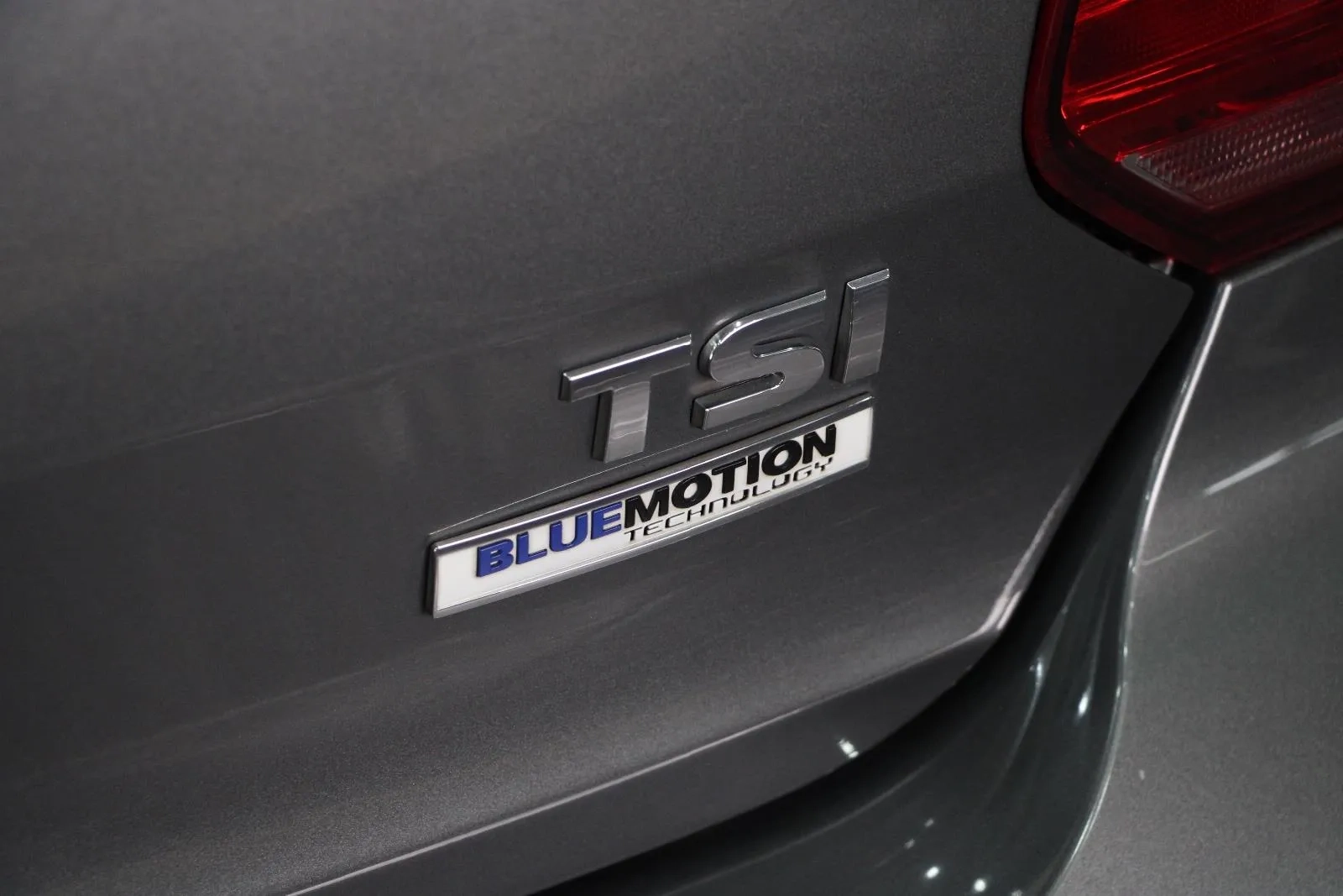 Volkswagen-Polo-81TSI Comfortline