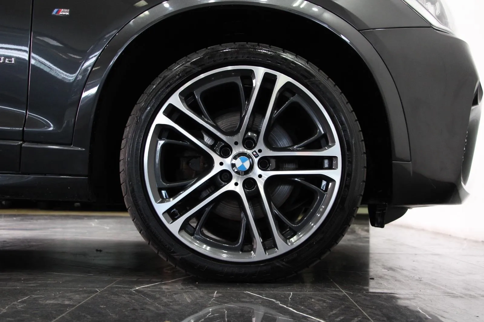 BMW-X4-xDrive20d