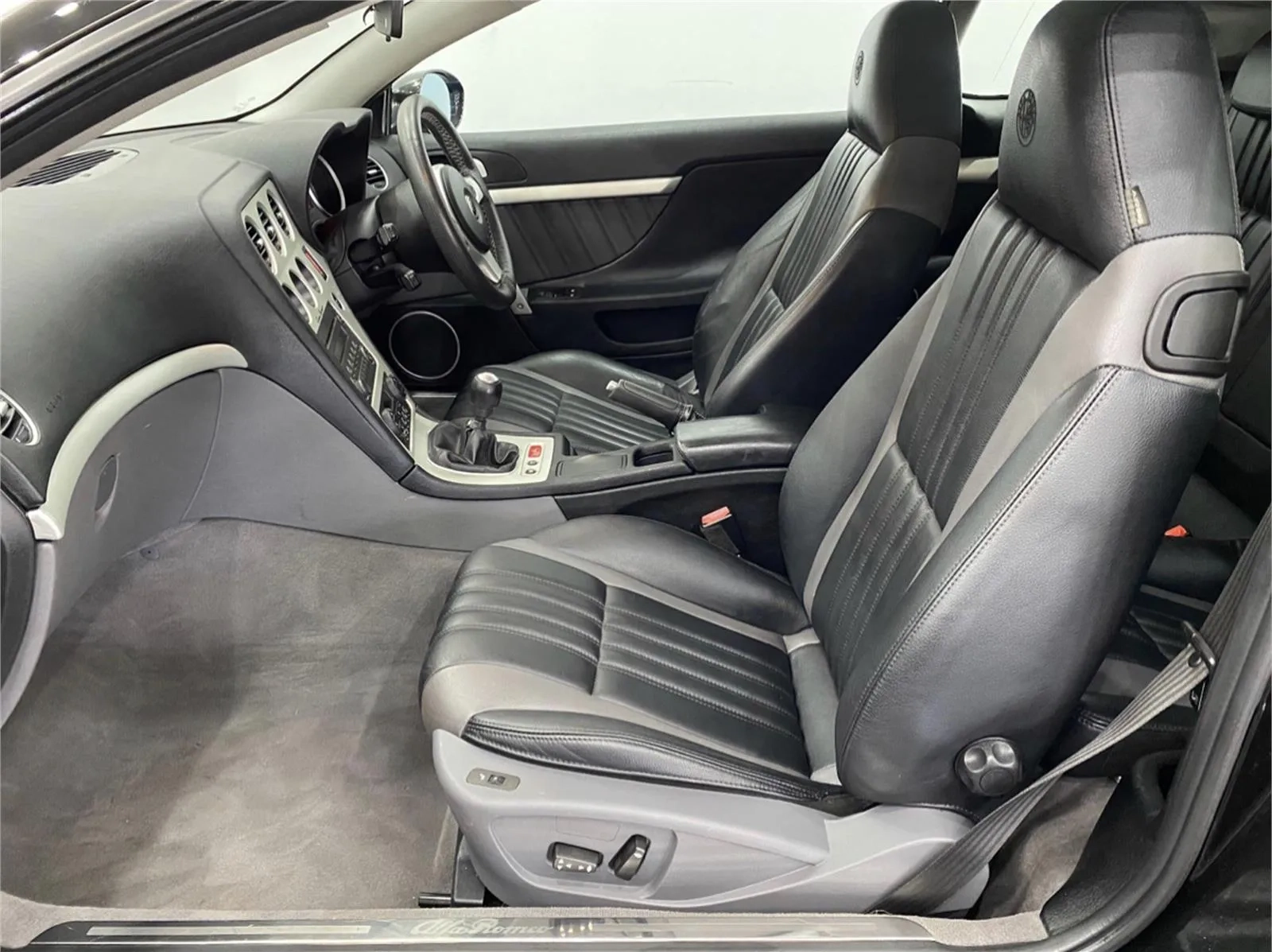 Alfa Romeo-Brera-JTS