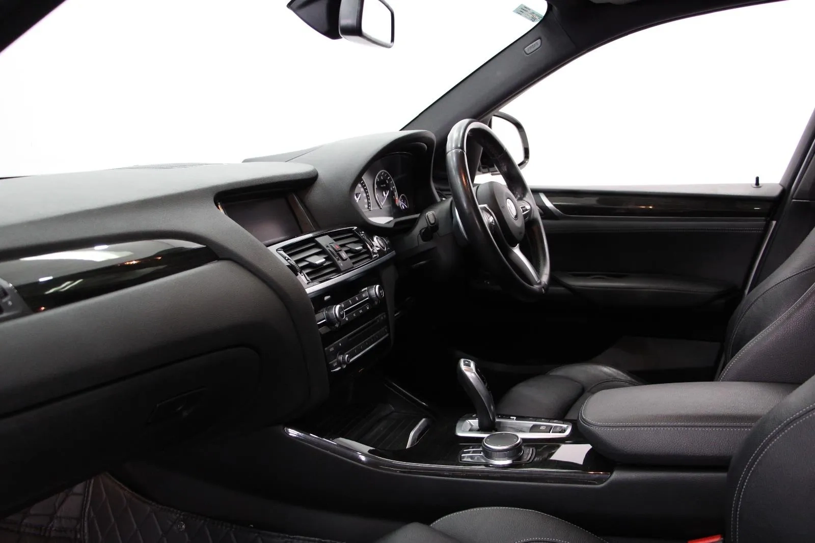 BMW-X4-xDrive20i