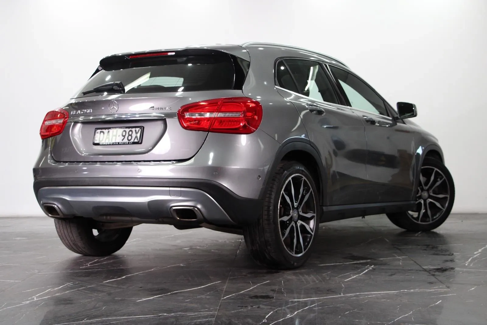 Mercedes-Benz-GLA-Class-GLA250