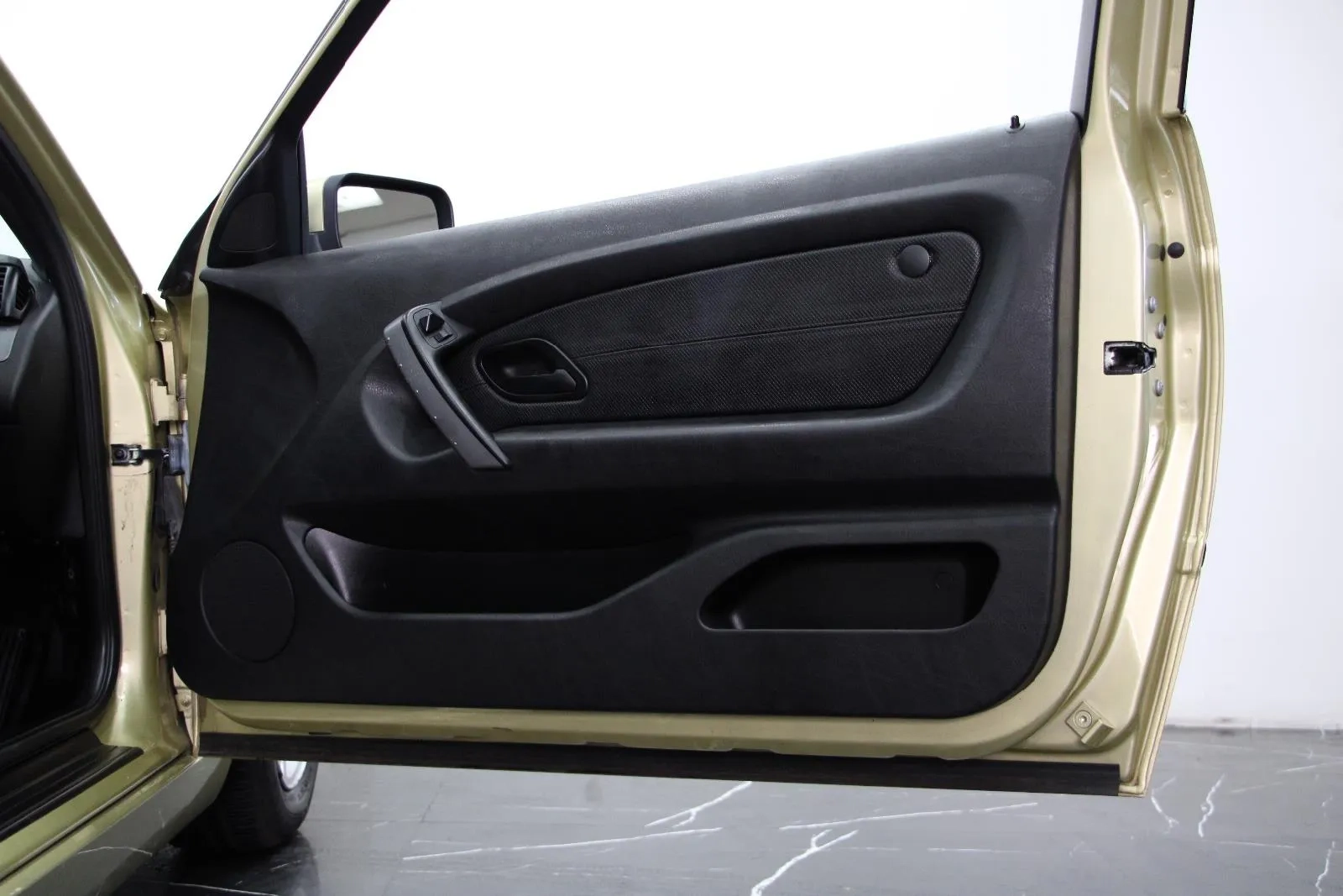 BMW-3 Series-316ti