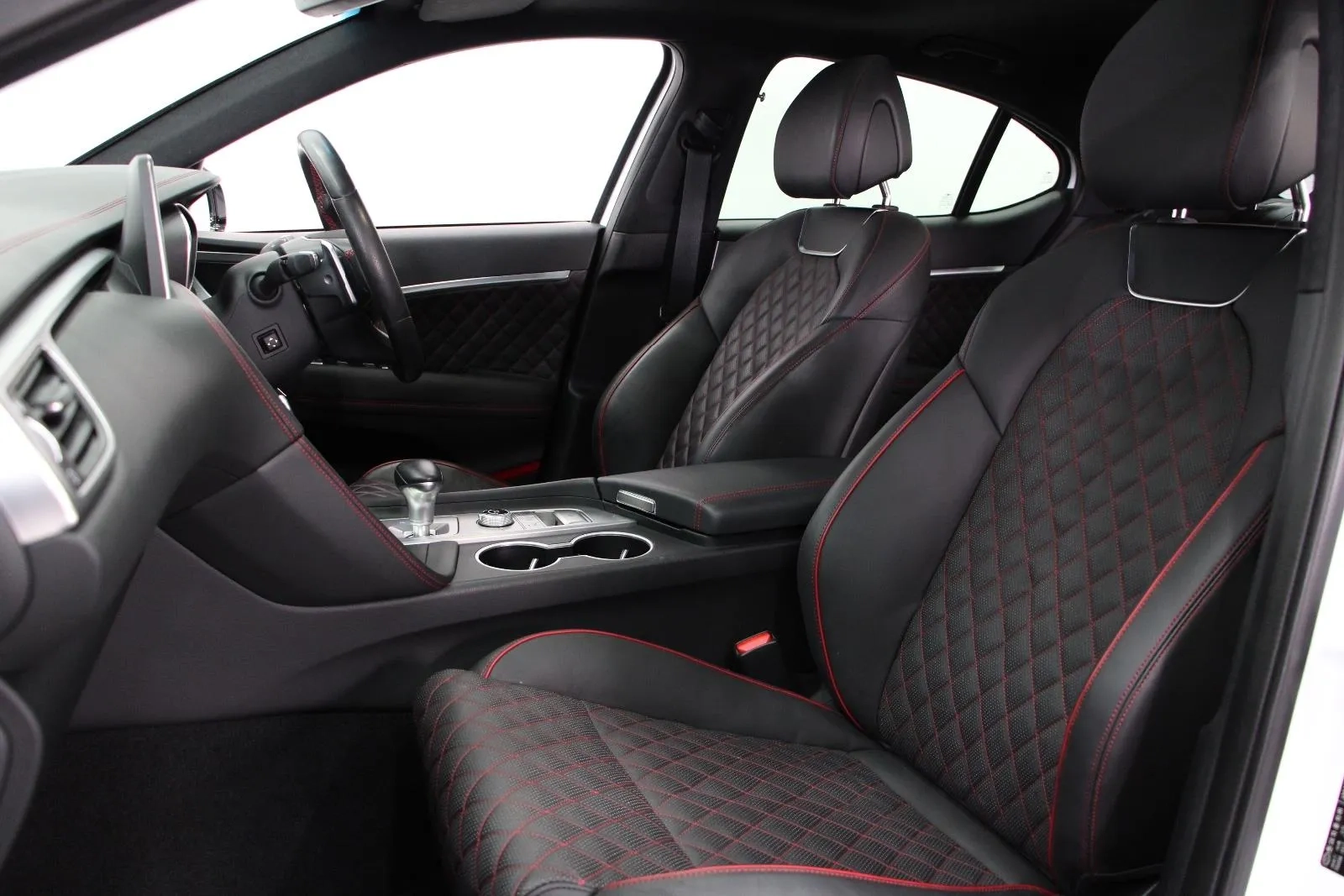 Genesis-G70-Ultimate Sport