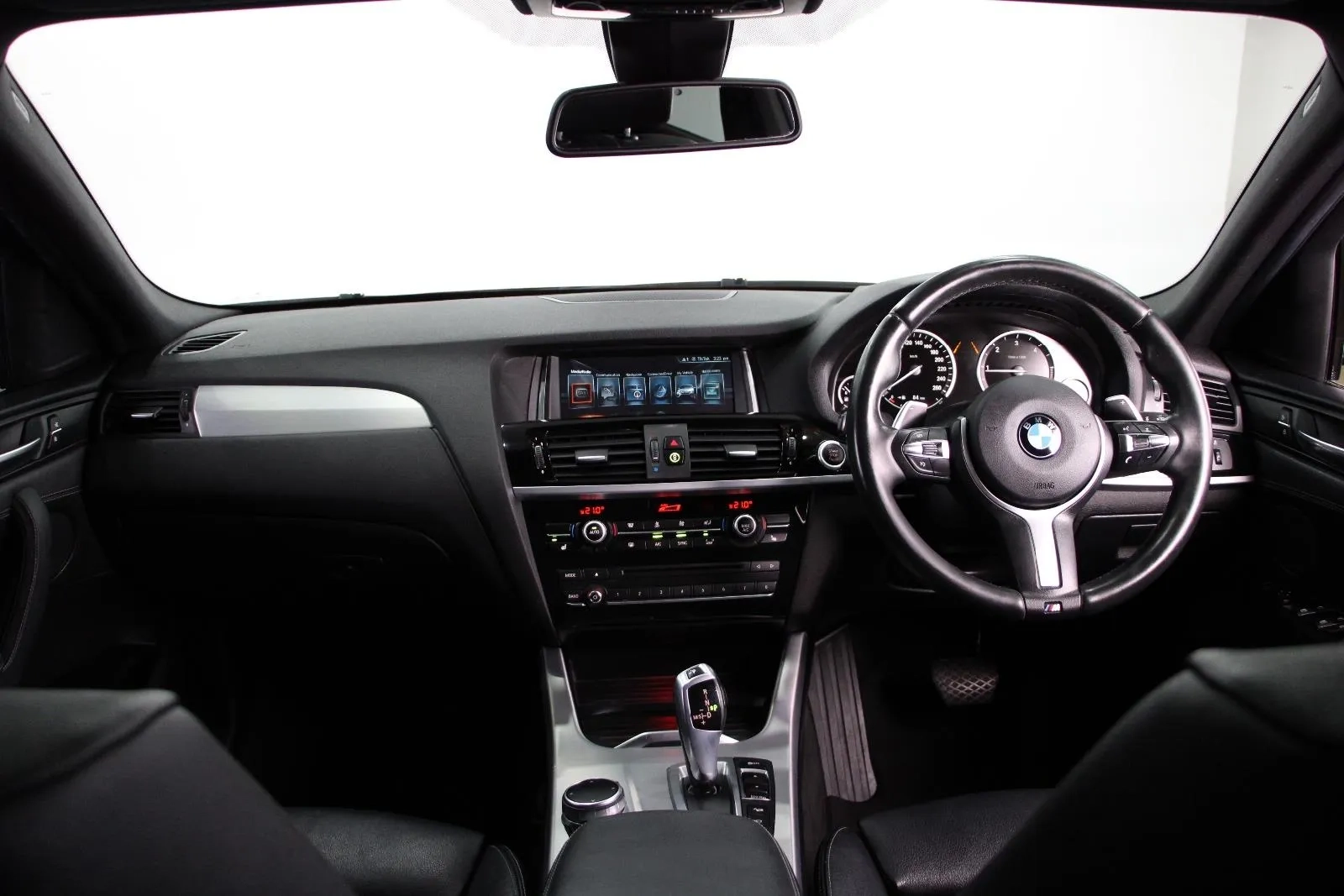 BMW-X4-xDrive20d