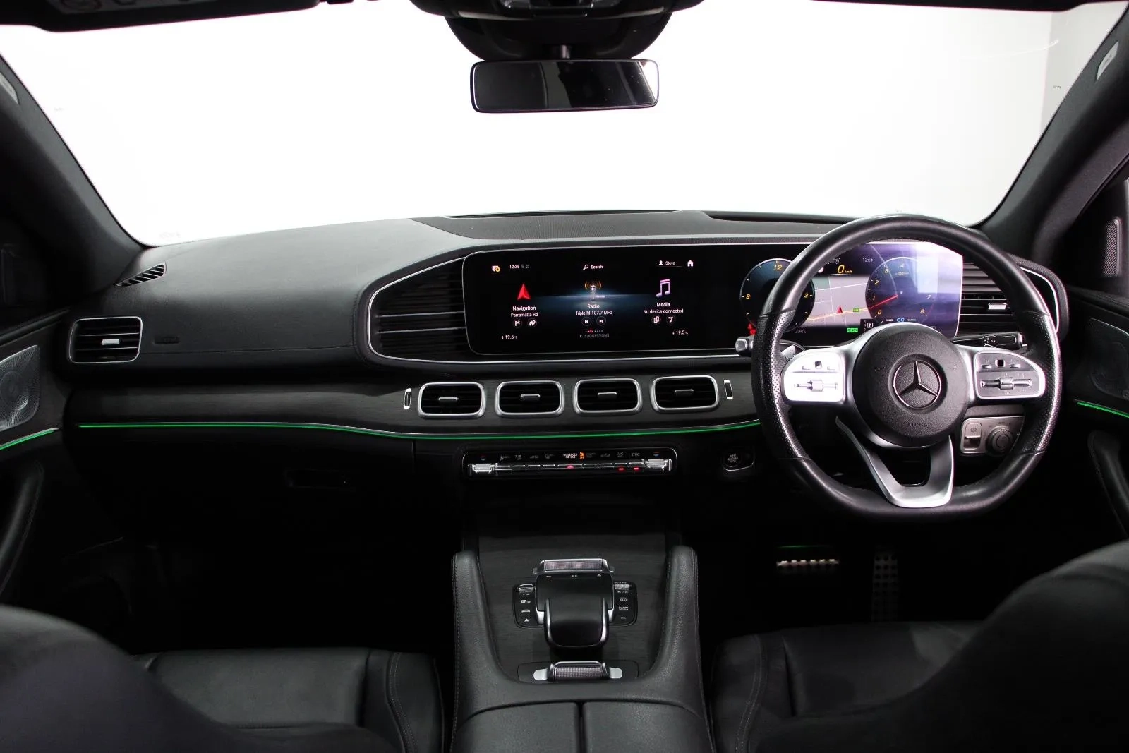 Mercedes-Benz-GLE-Class-GLE450