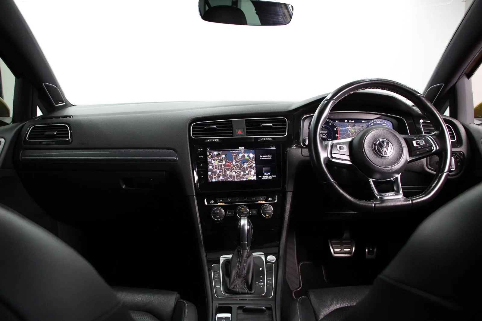 Volkswagen-Golf-110TSI Highline