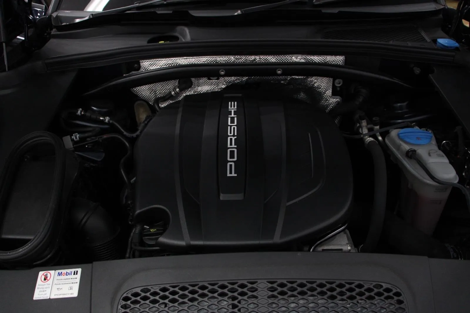 Porsche-Macan-