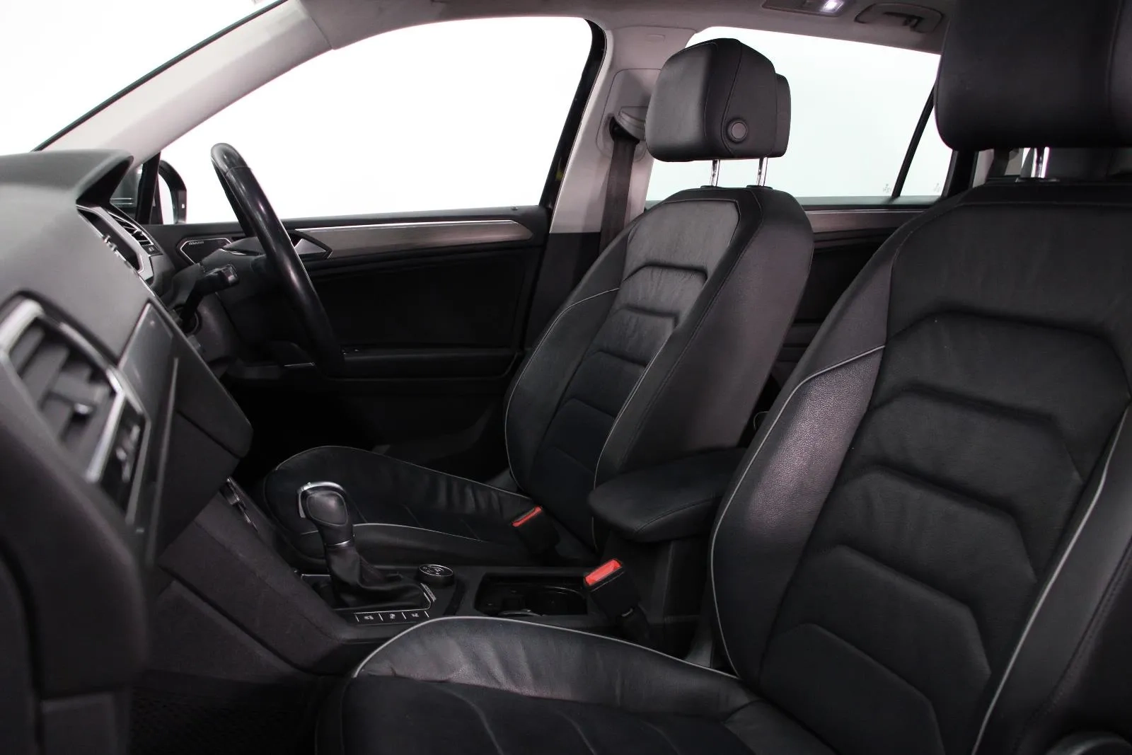 Volkswagen-Tiguan-132TSI Comfortline Allspace