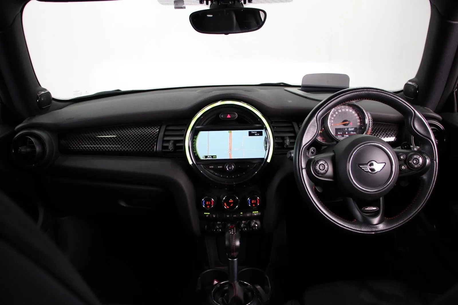 MINI-Hatch-Cooper S
