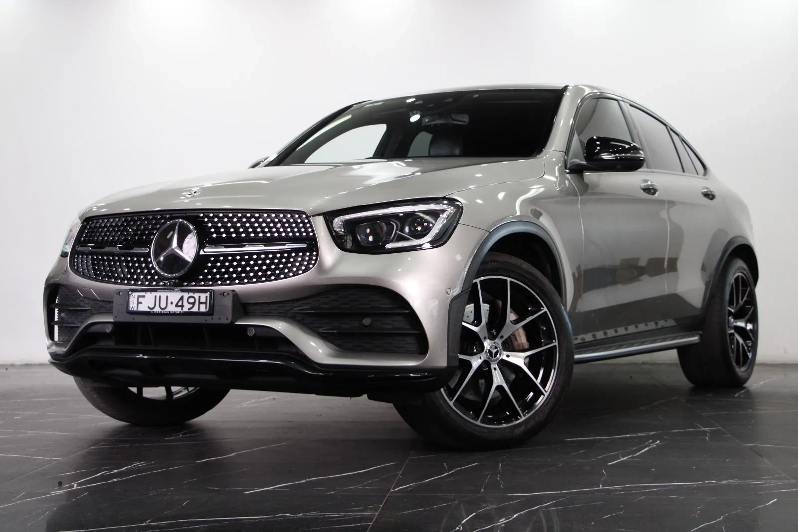 Mercedes-Benz-GLC-Class-GLC300