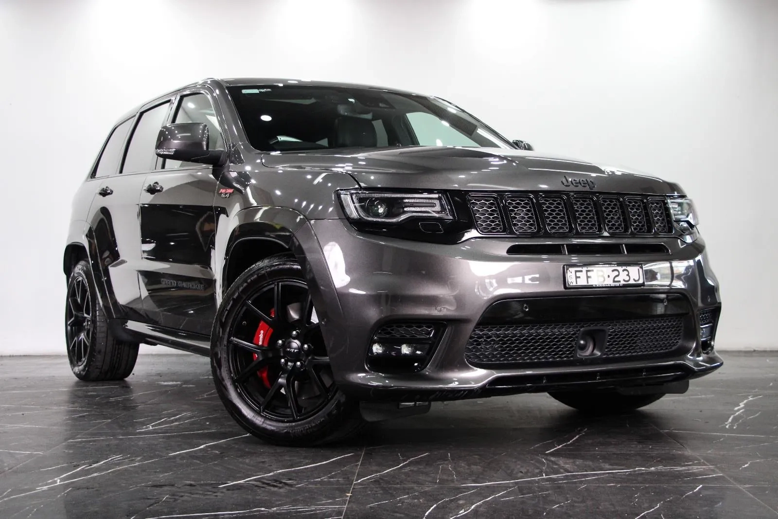 Jeep-Grand Cherokee-SRT