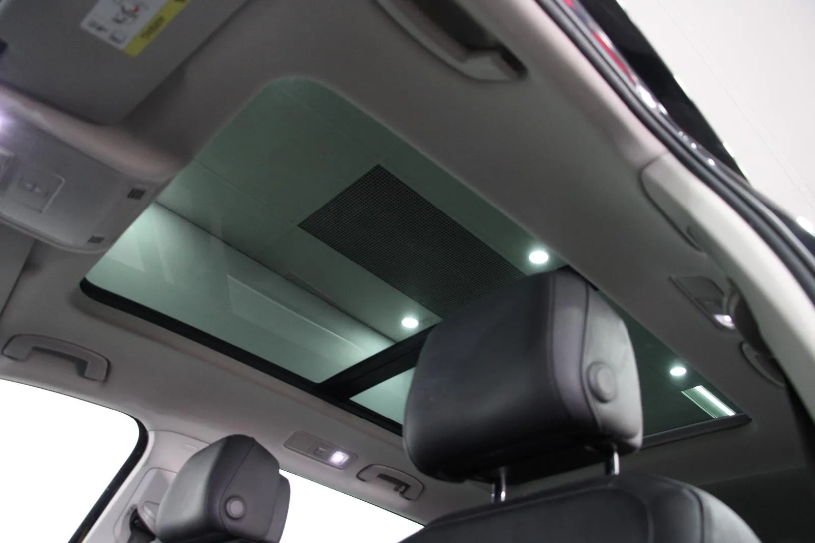 Volkswagen-Tiguan-132TSI Comfortline Allspace
