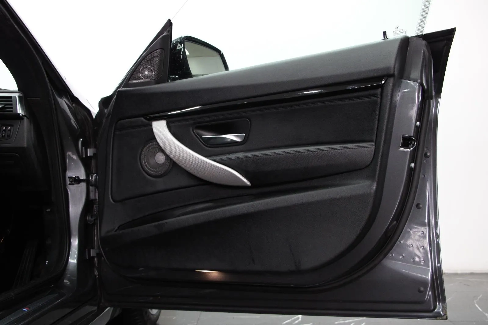 BMW-3 Series-330i M Sport