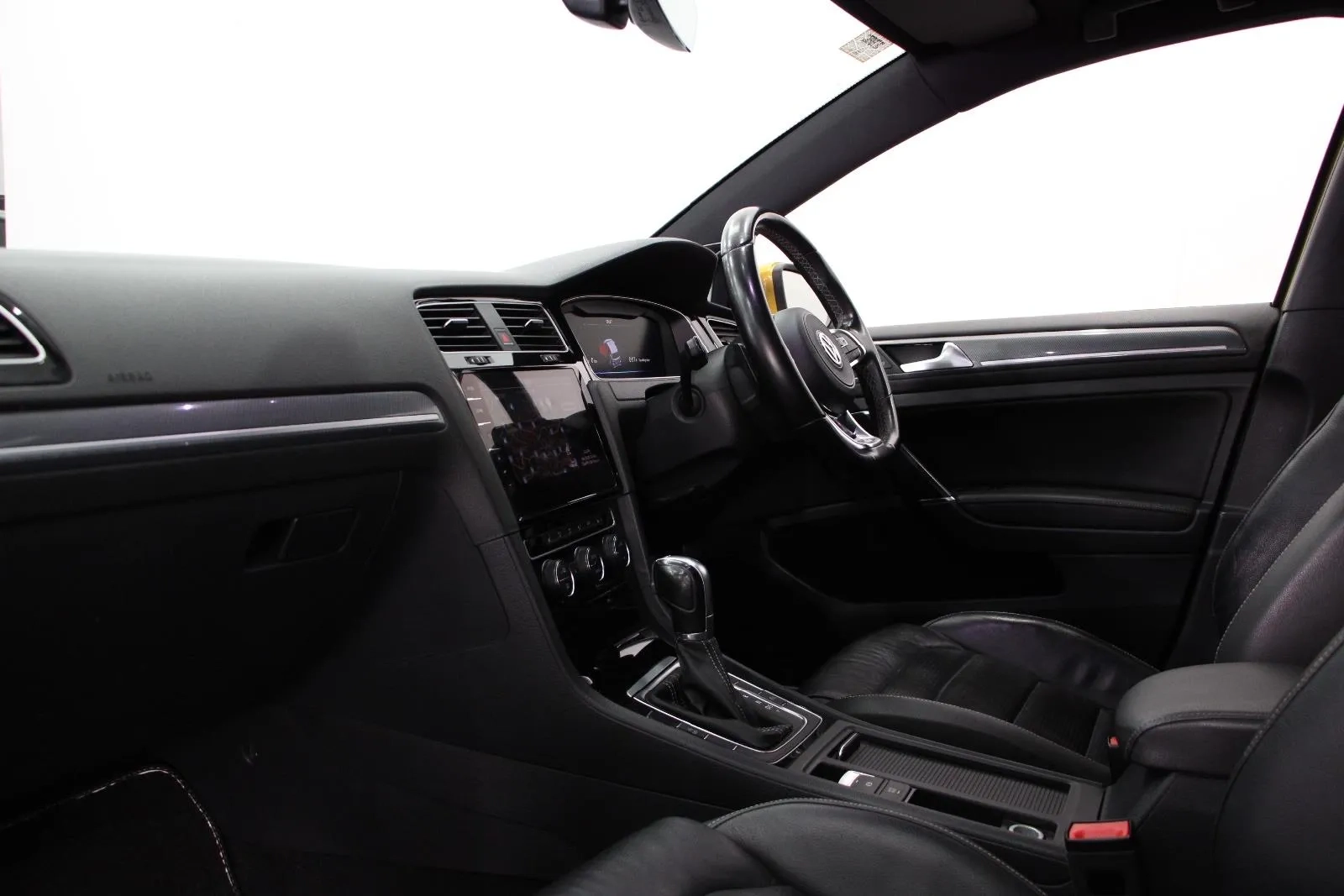 Volkswagen-Golf-110TSI Highline