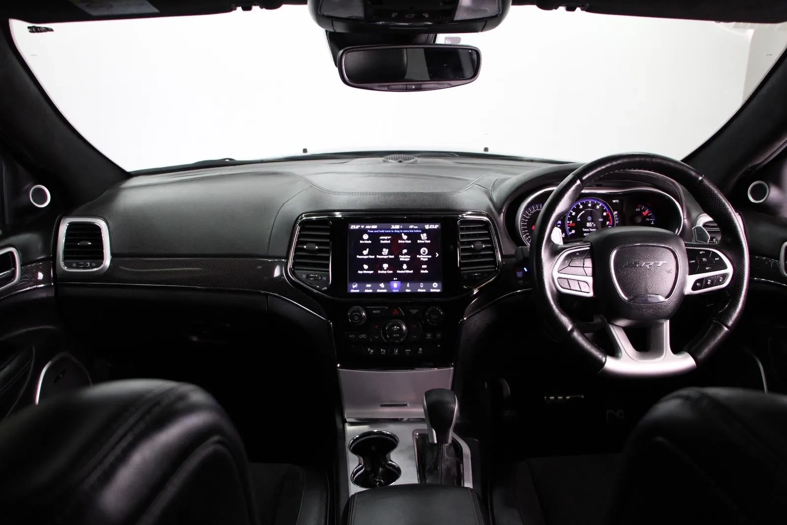 Jeep-Grand Cherokee-SRT
