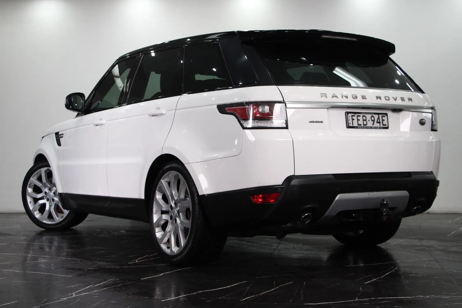 Land Rover-Range Rover Sport-SDV6 HSE
