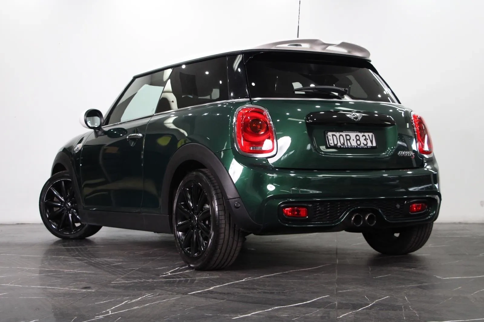 MINI-Hatch-Cooper S