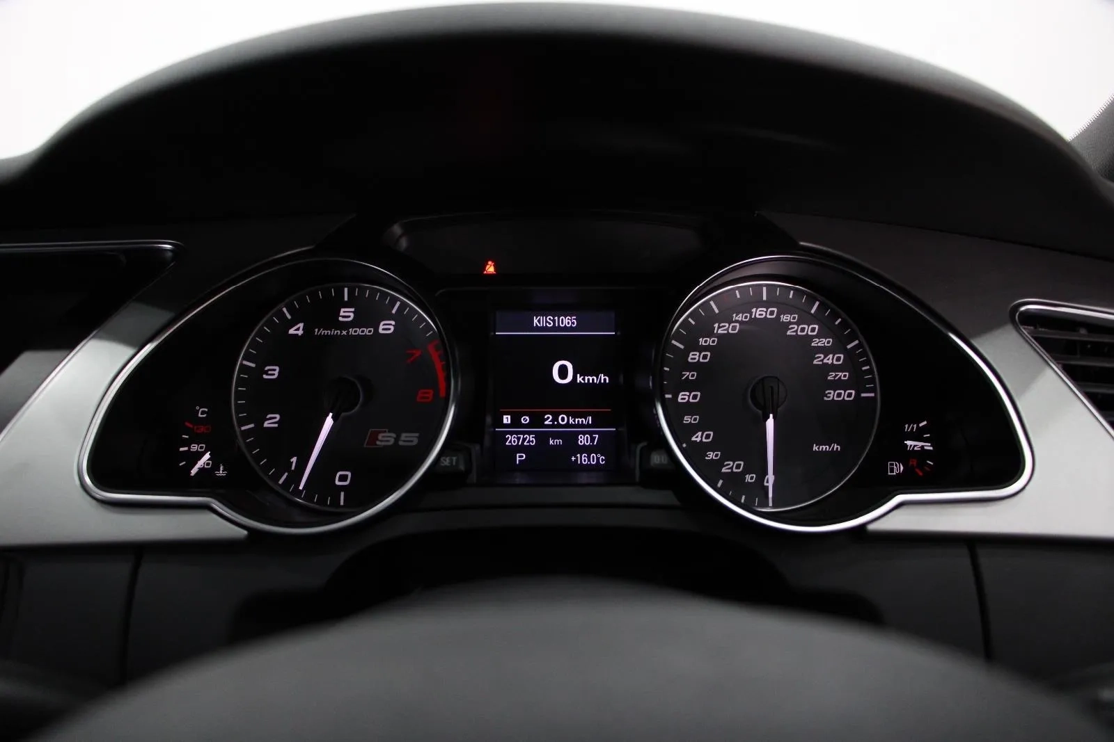 Audi-S5-