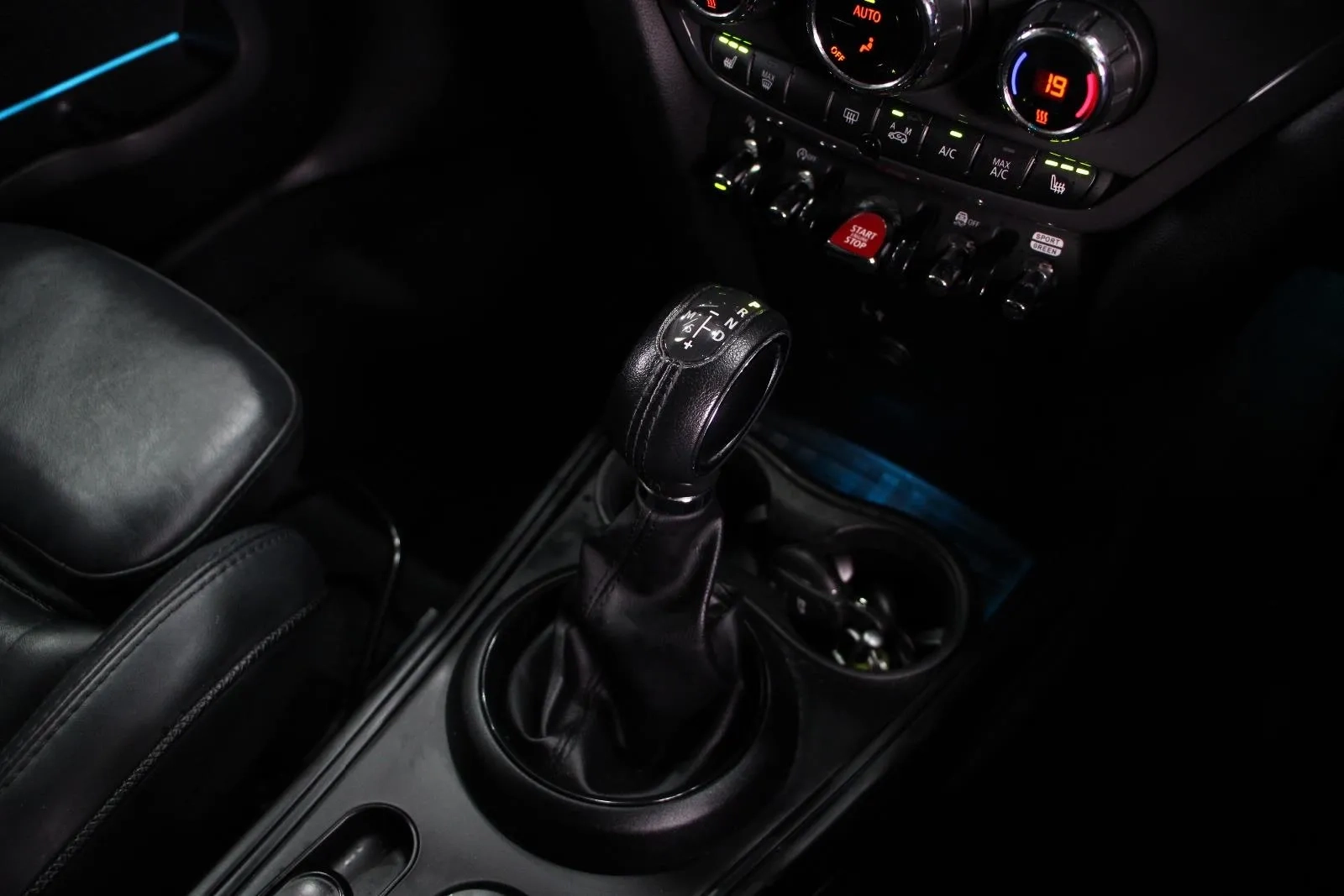 MINI-Countryman-Cooper D