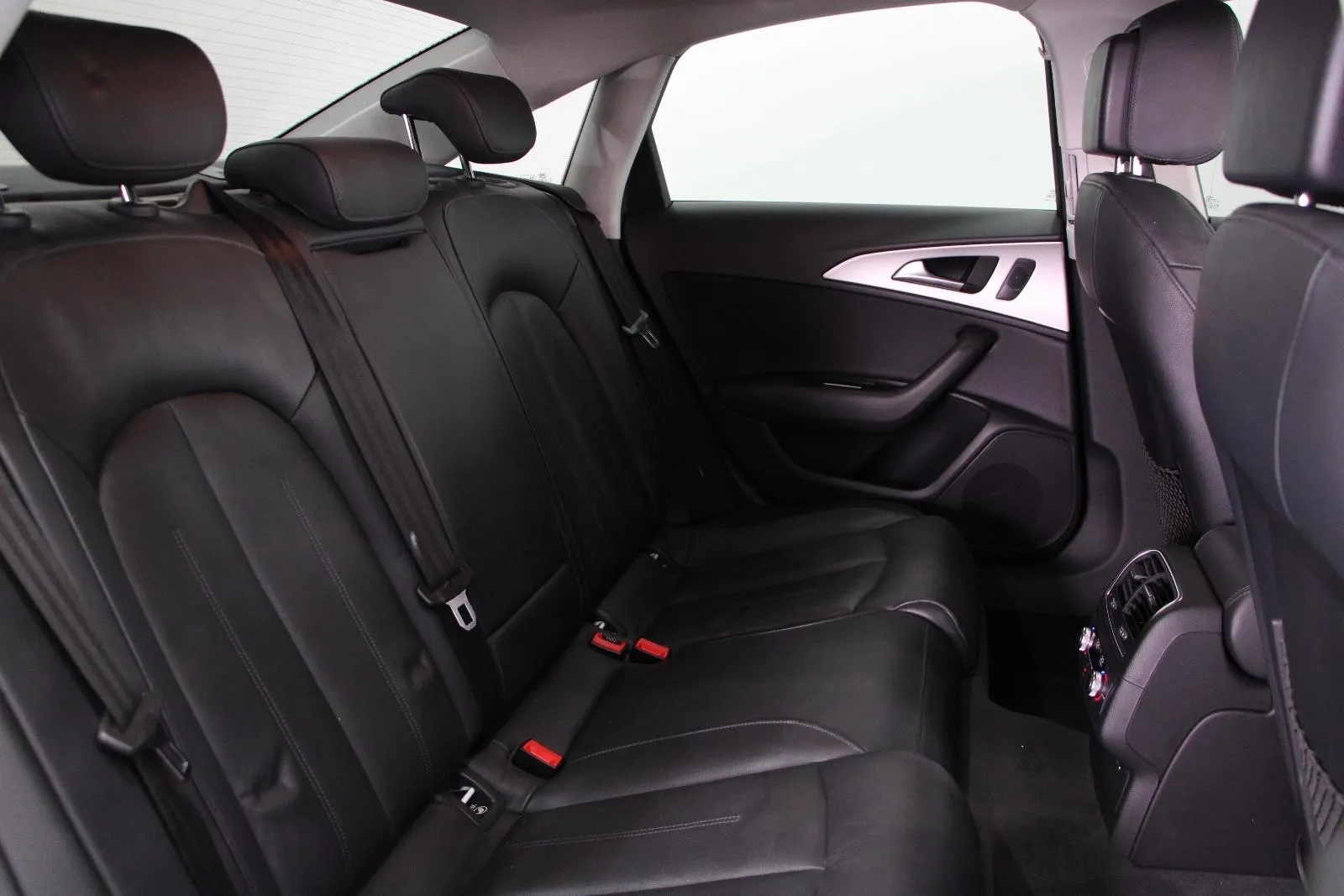 Audi-A6-S Line