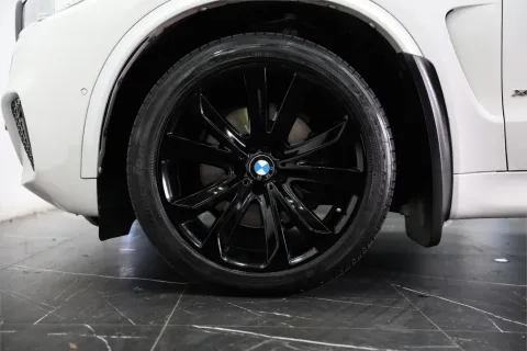 X5