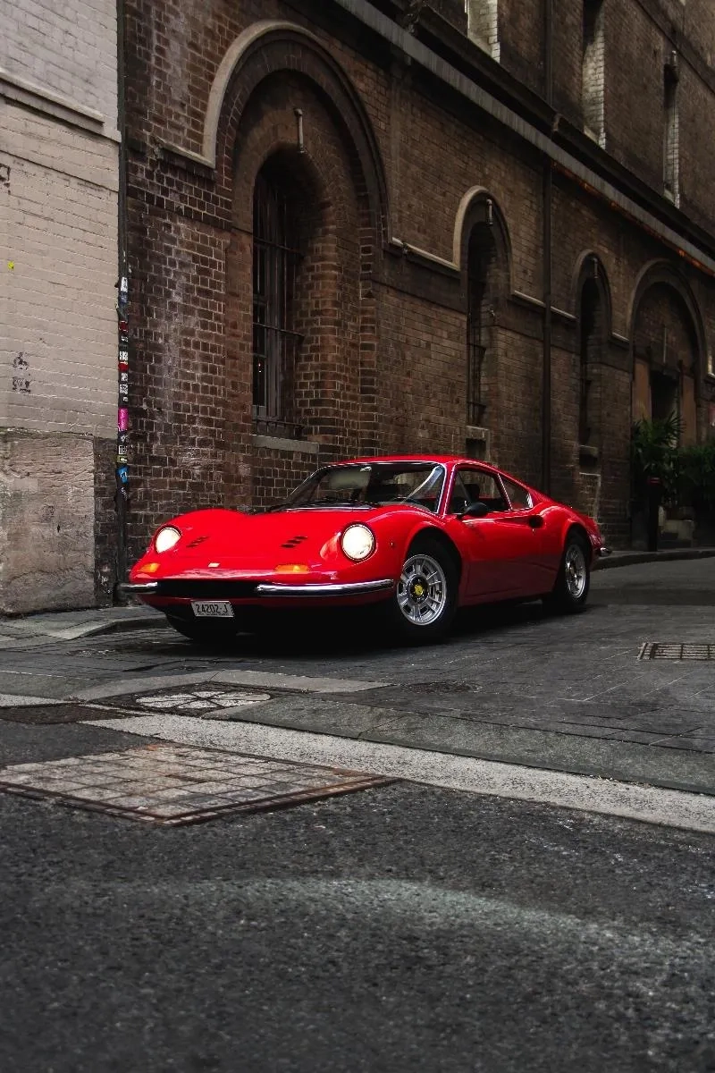 Ferrari-Dino-246 GT