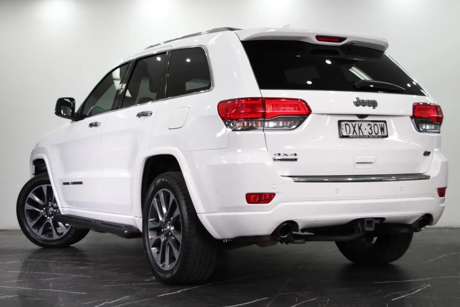 Jeep-Grand Cherokee-Overland