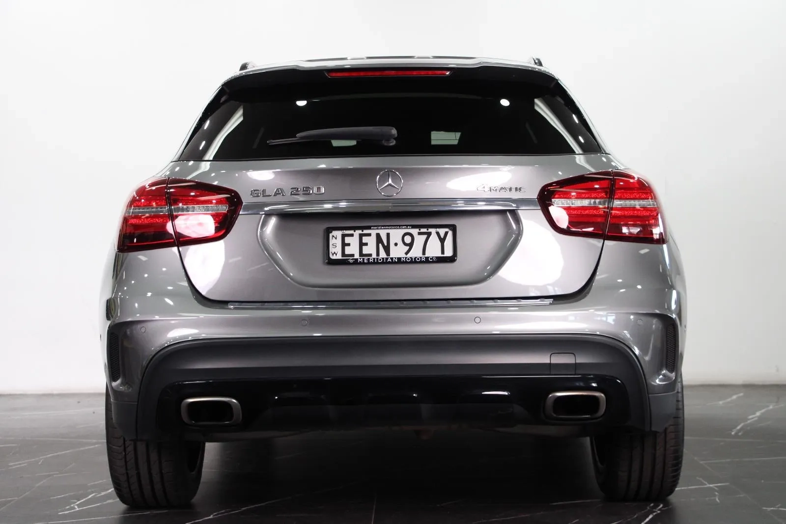 Mercedes-Benz-GLA-Class-GLA250