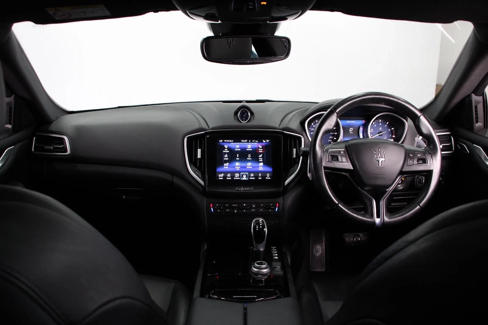 Maserati-Ghibli-