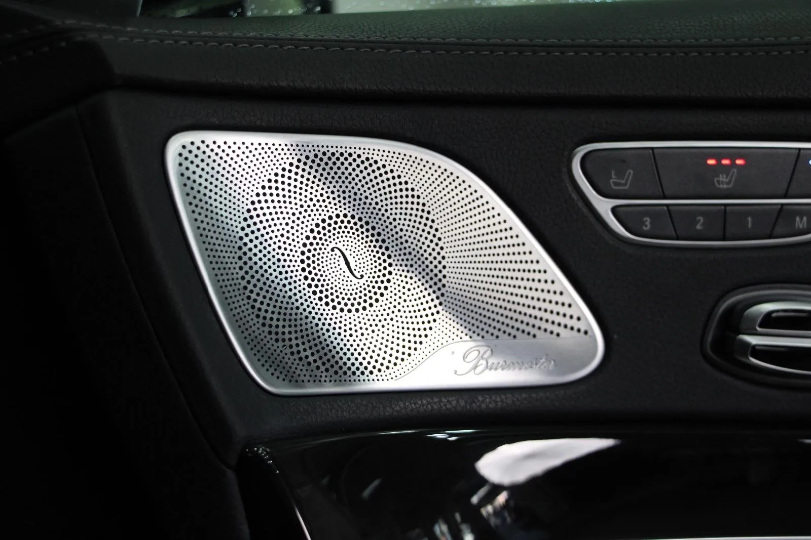 Mercedes-Benz-S-Class-S350 d