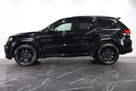 Grand Cherokee