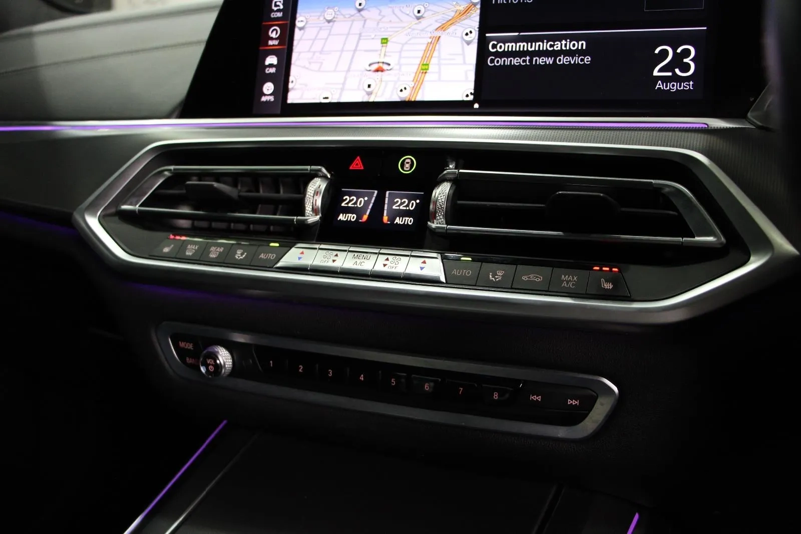 BMW-X5-M50i