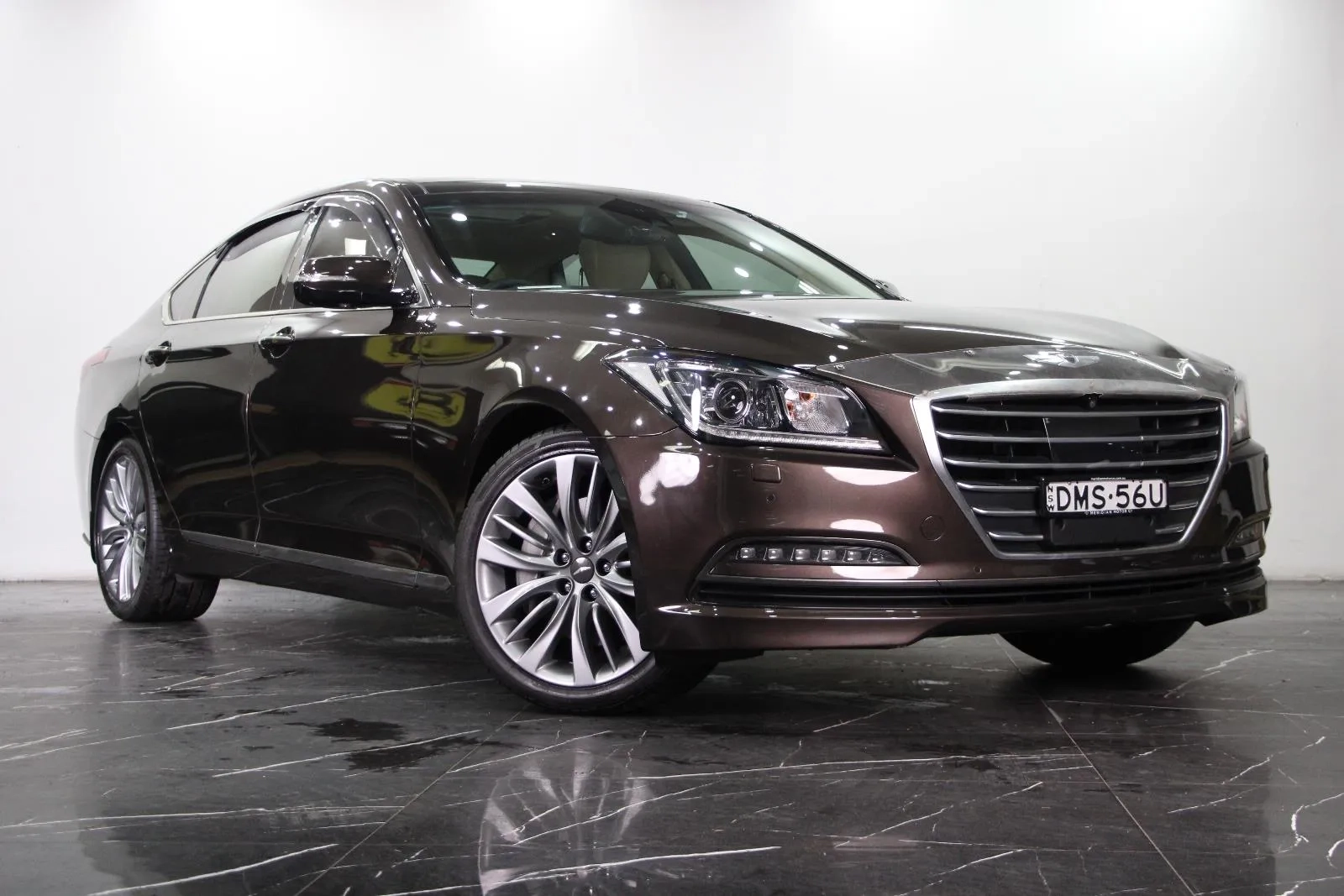 Hyundai-Genesis-Ultimate Pack