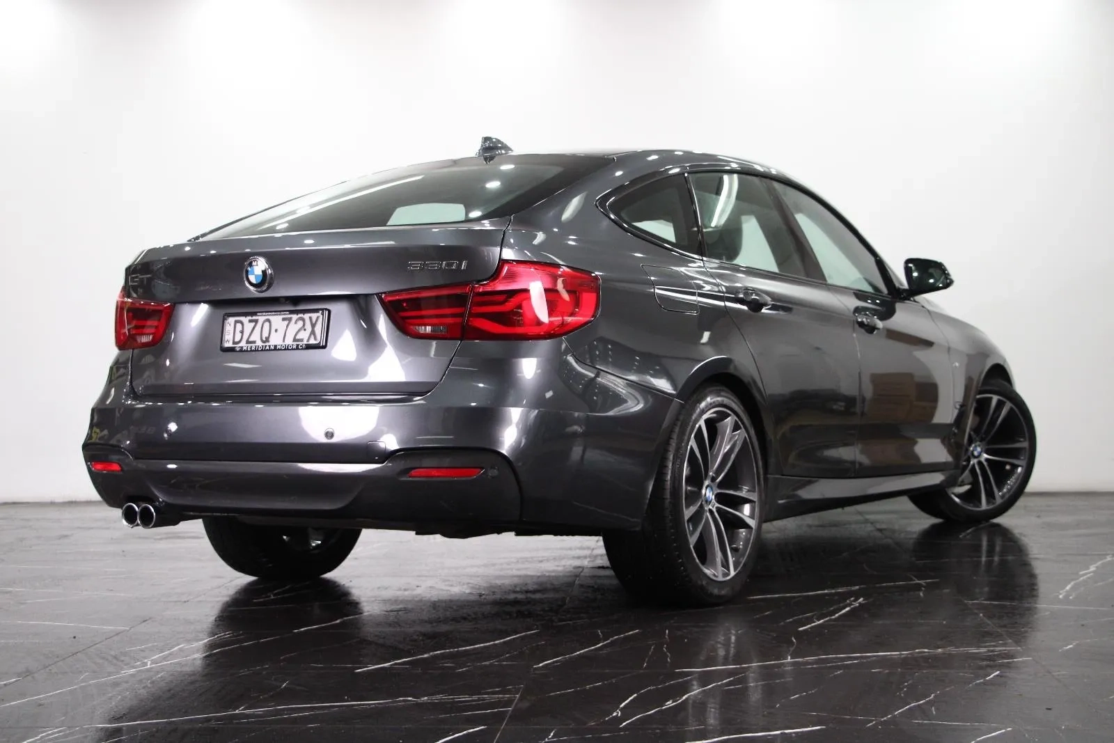 BMW-3 Series-330i M Sport