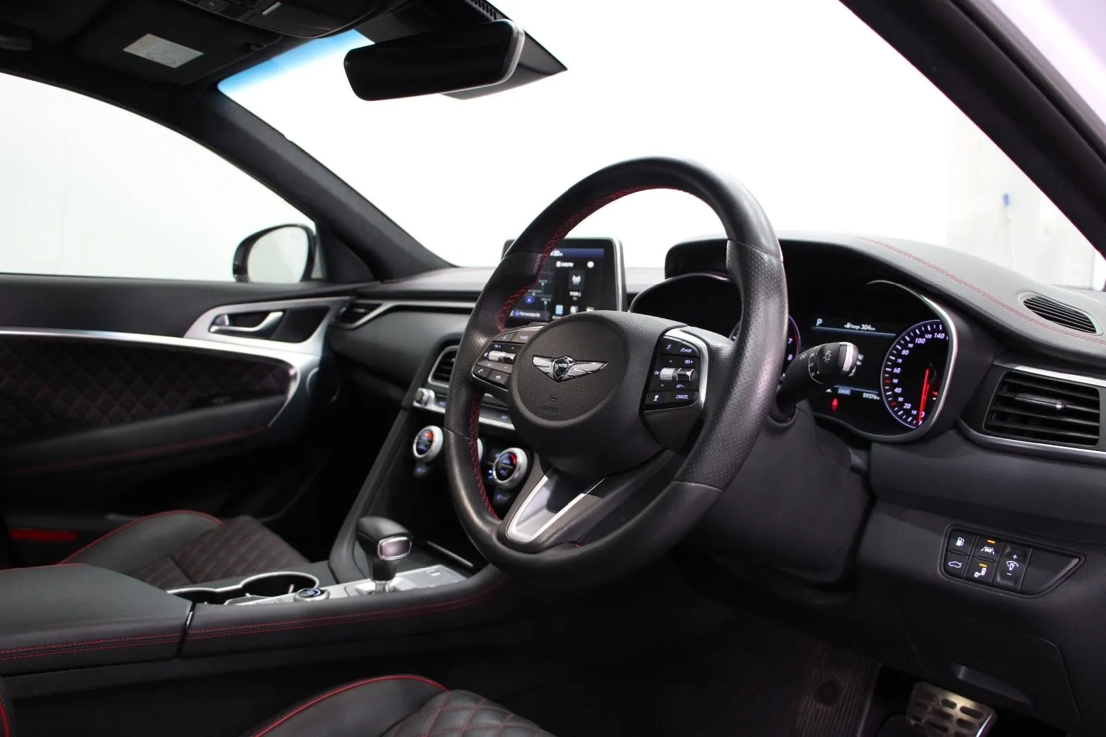 Genesis-G70-Ultimate Sport