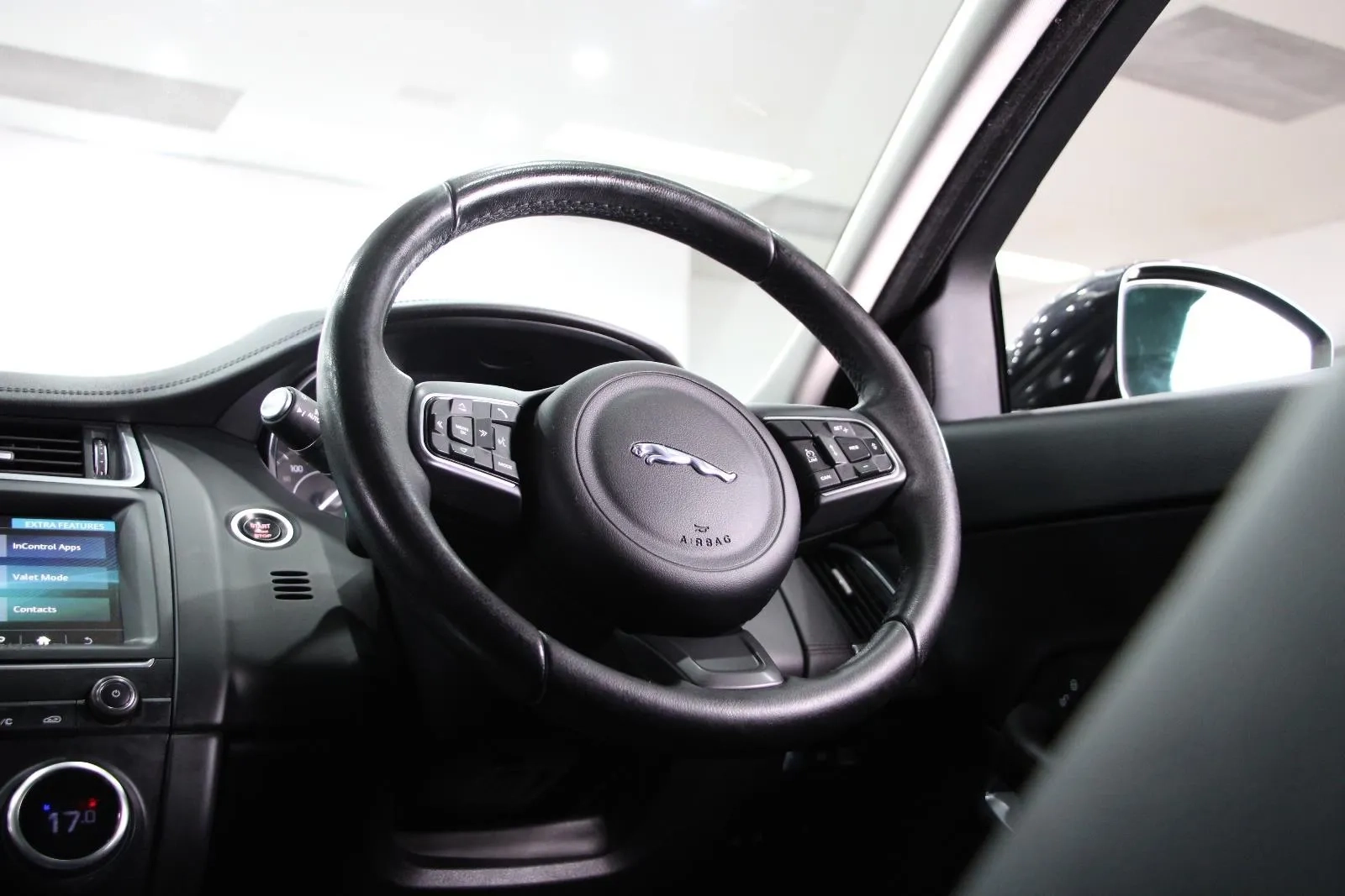Jaguar-E-PACE-P250 S
