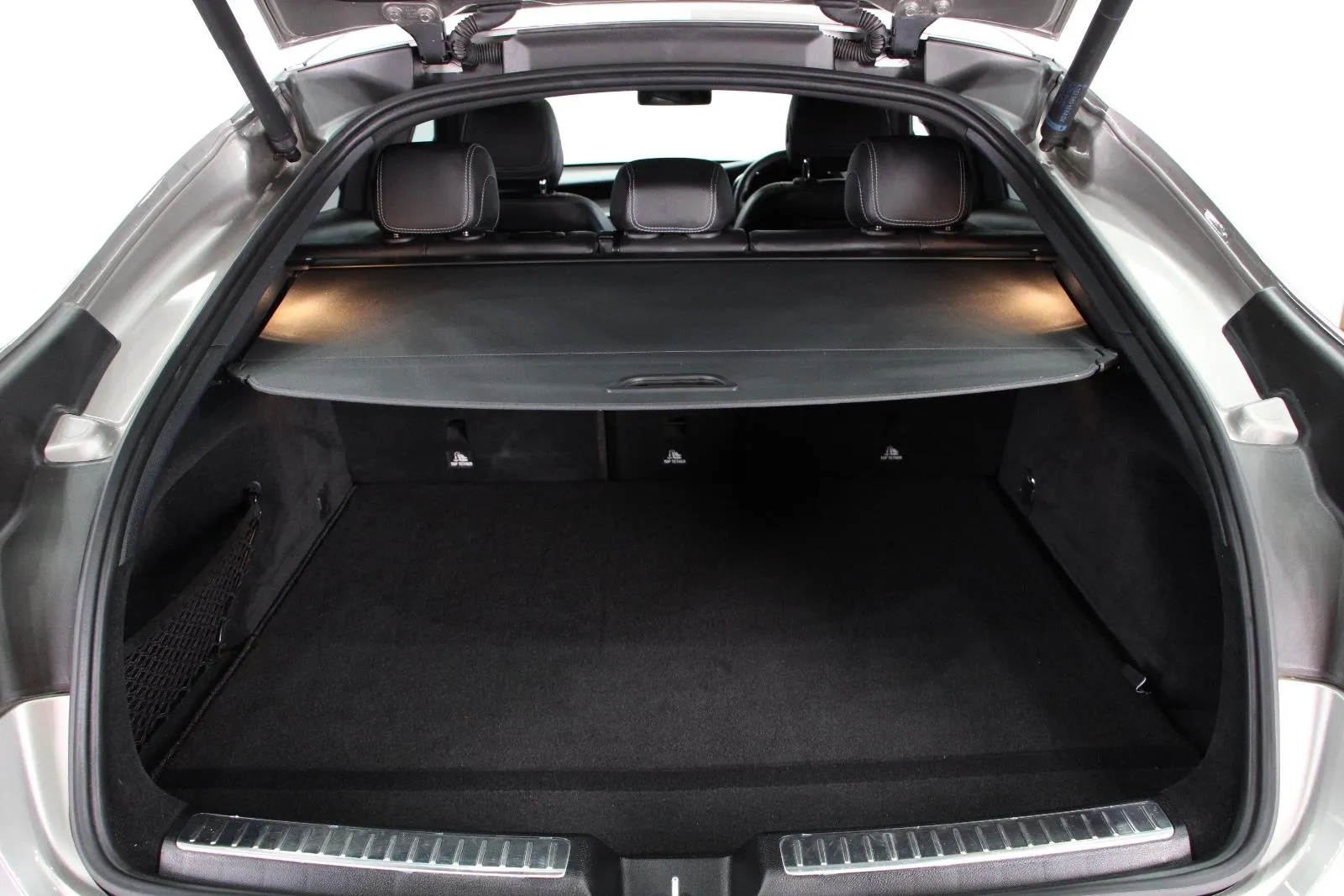 Mercedes-Benz-GLC-Class-GLC300