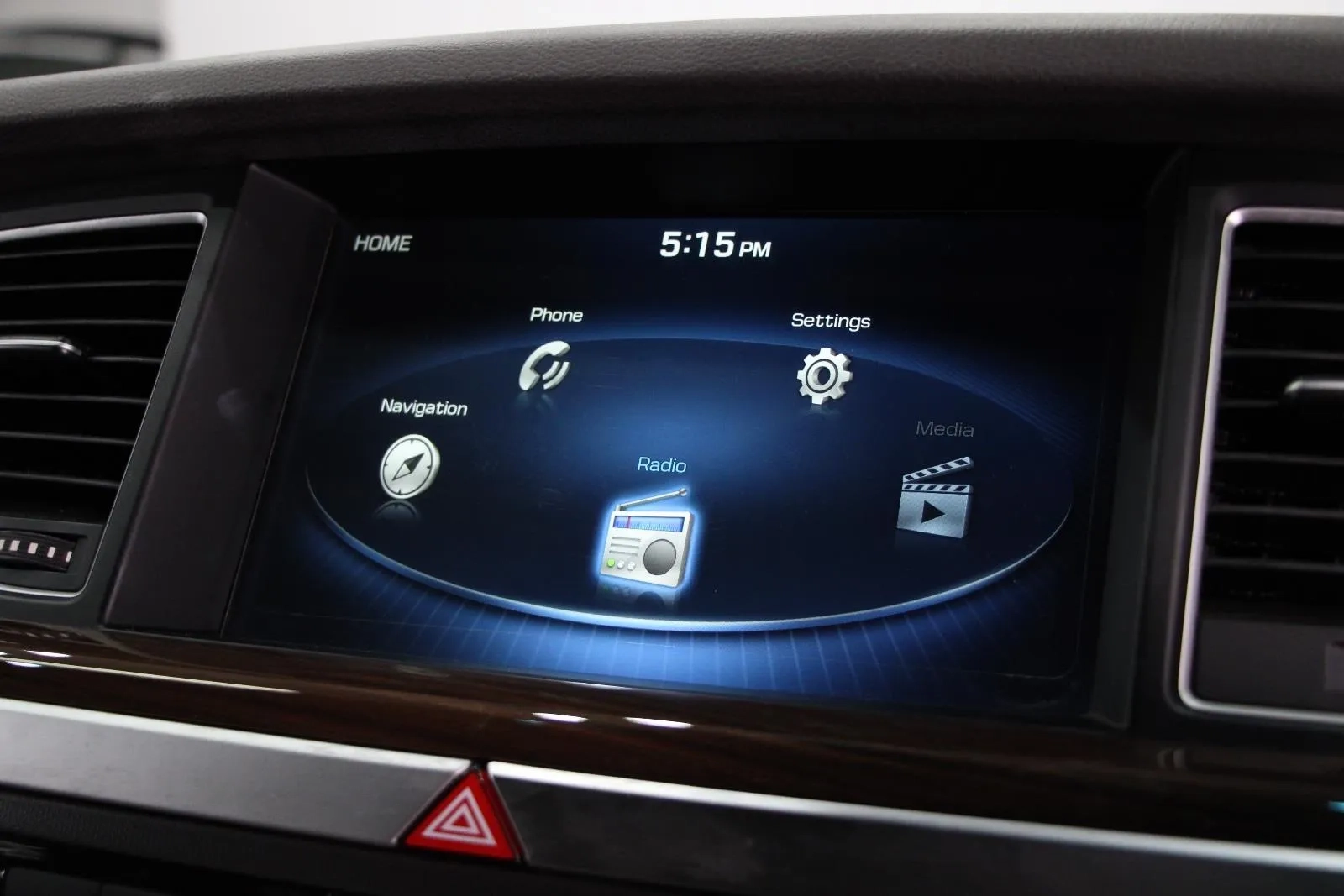 Hyundai-Genesis-Ultimate Pack