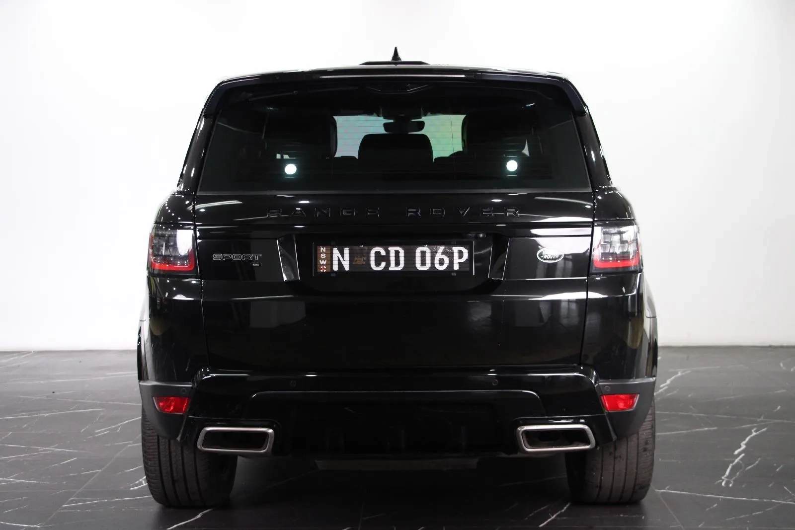 Land Rover-Range Rover Sport-DI6 183kW SE