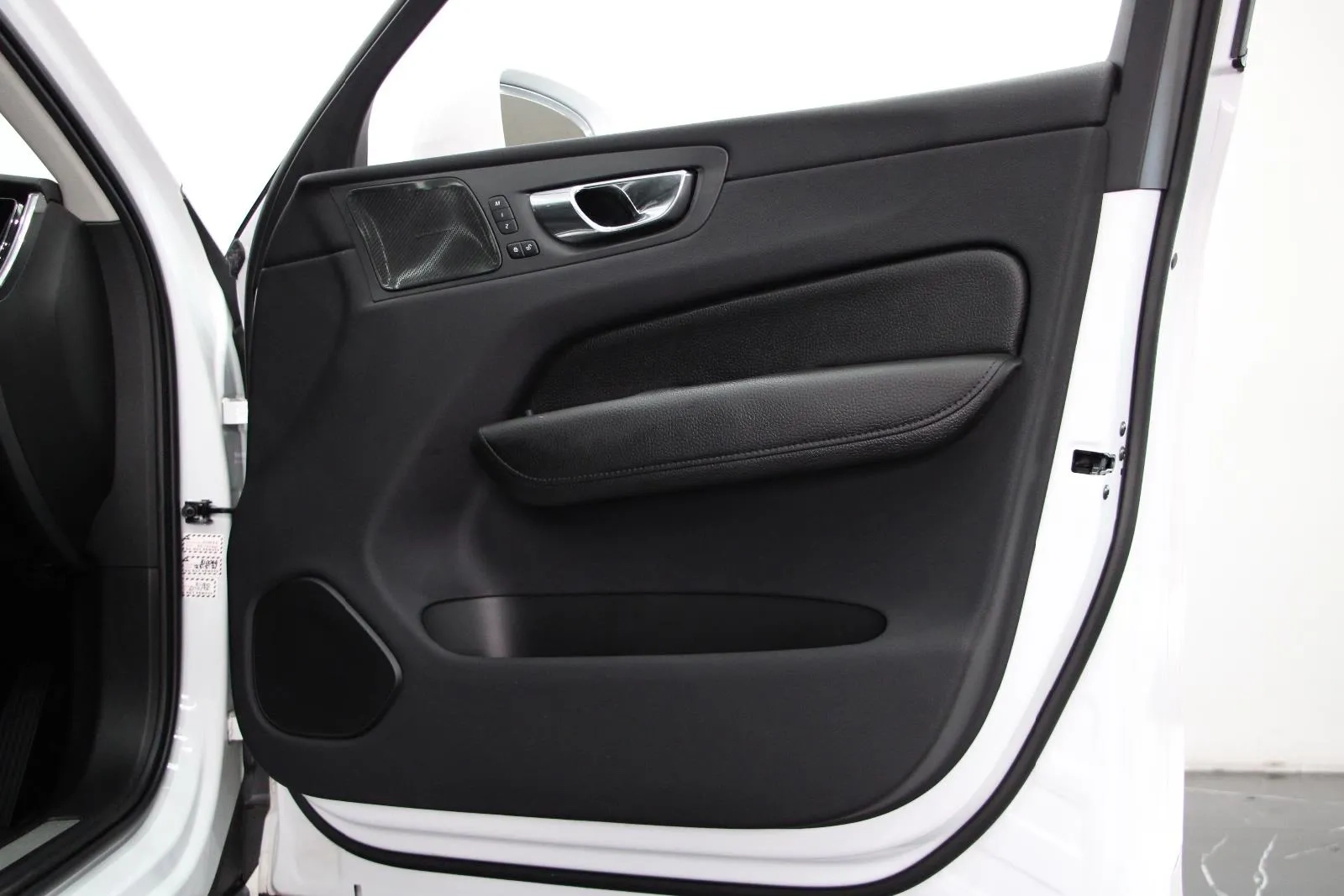 Volvo-XC60-T5 Momentum
