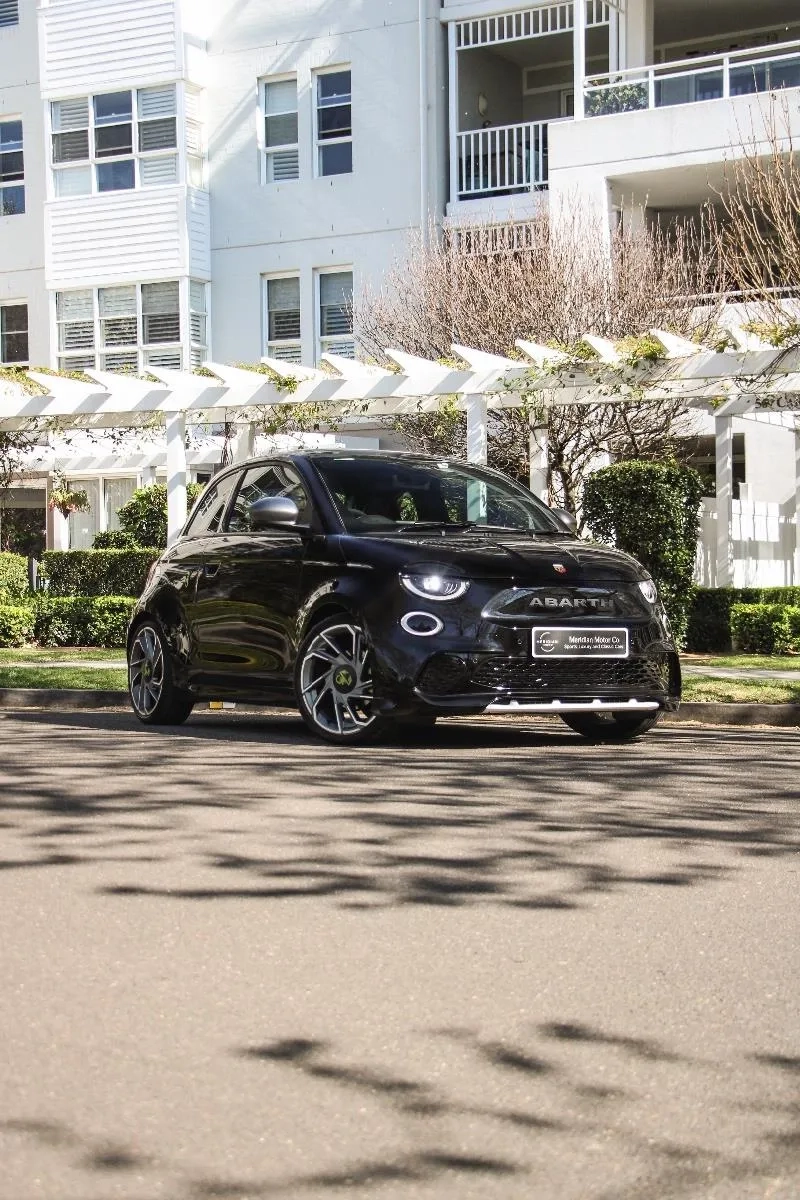 Abarth-500e-Turismo