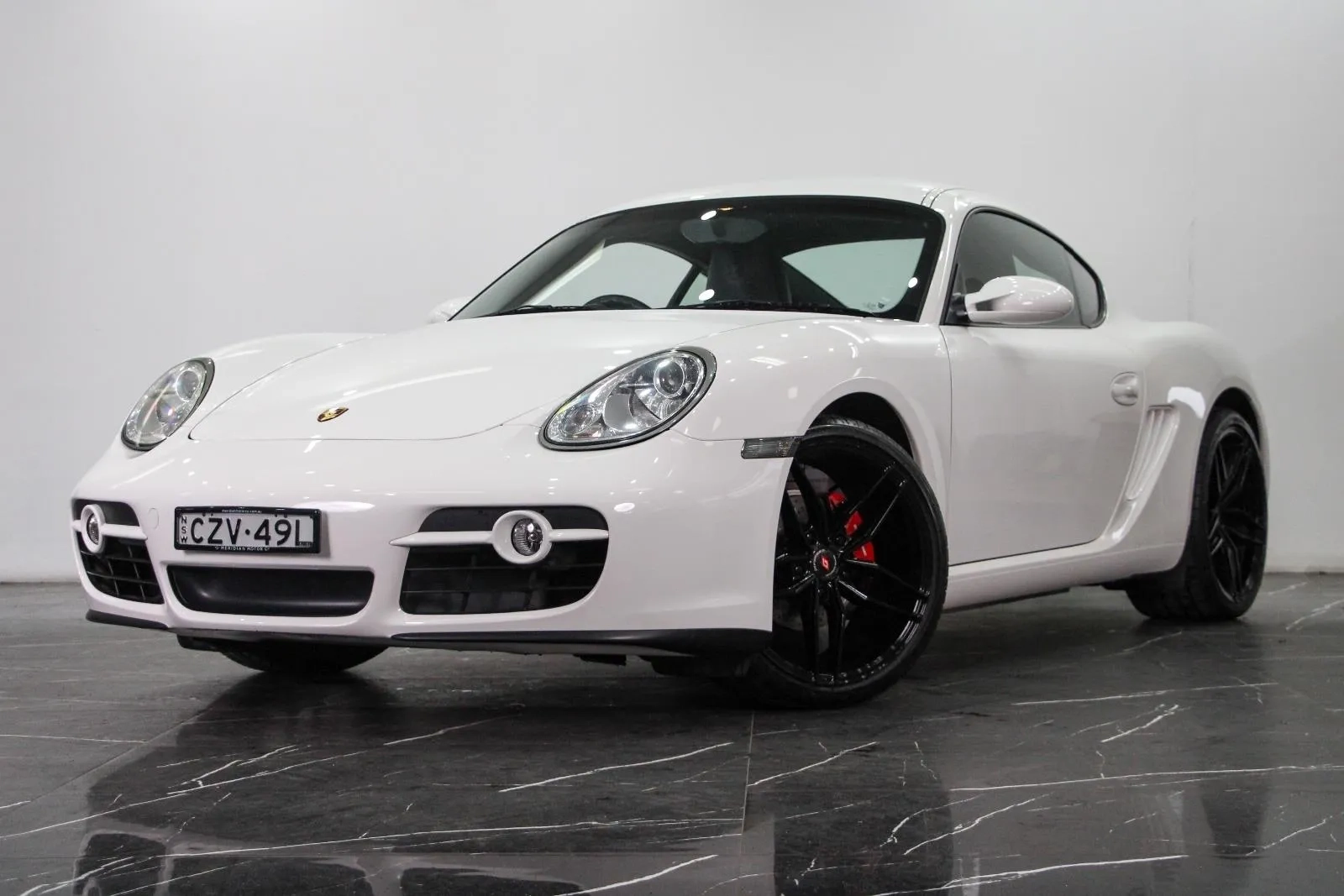 Porsche-Cayman-
