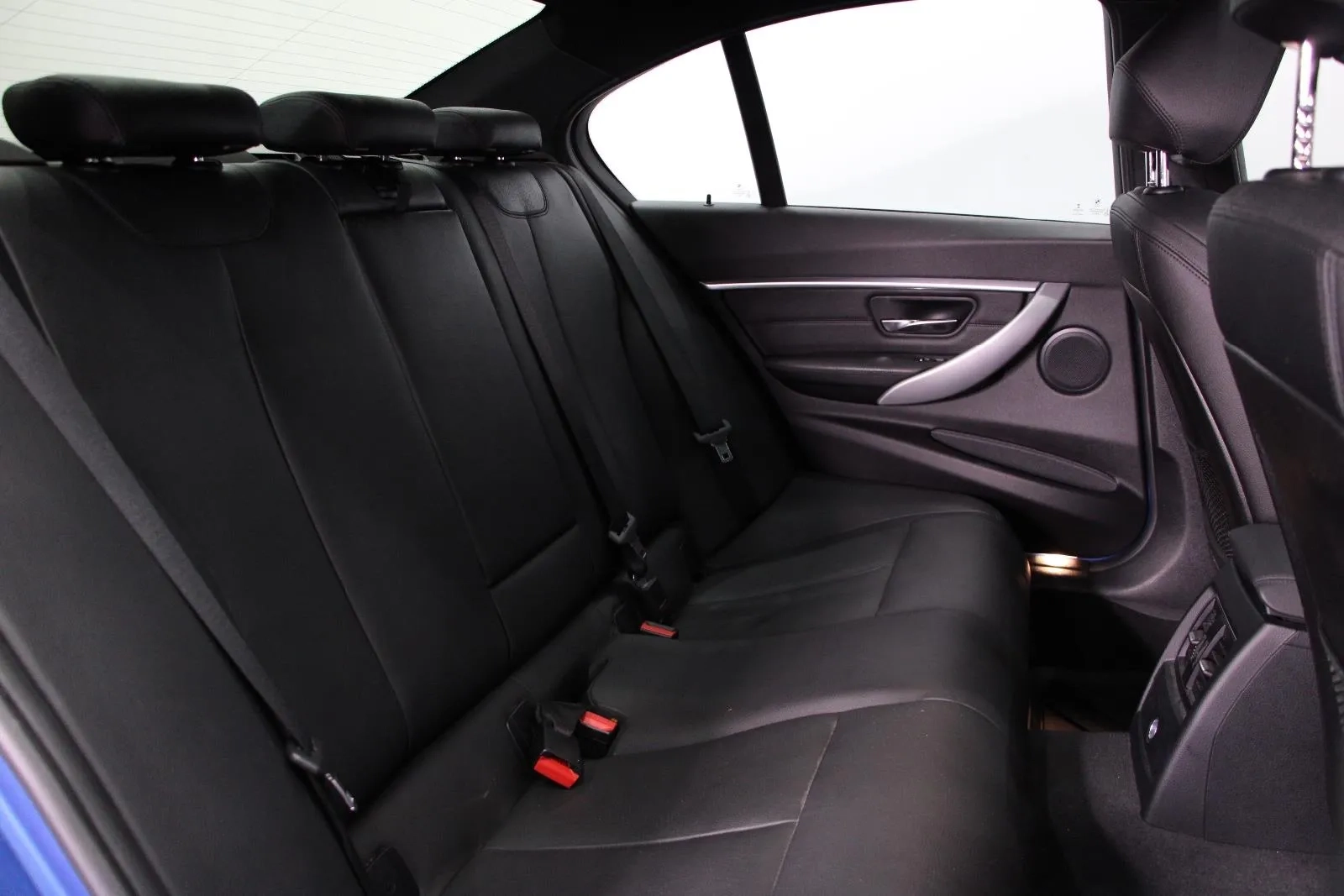 BMW-3 Series-330i M Sport