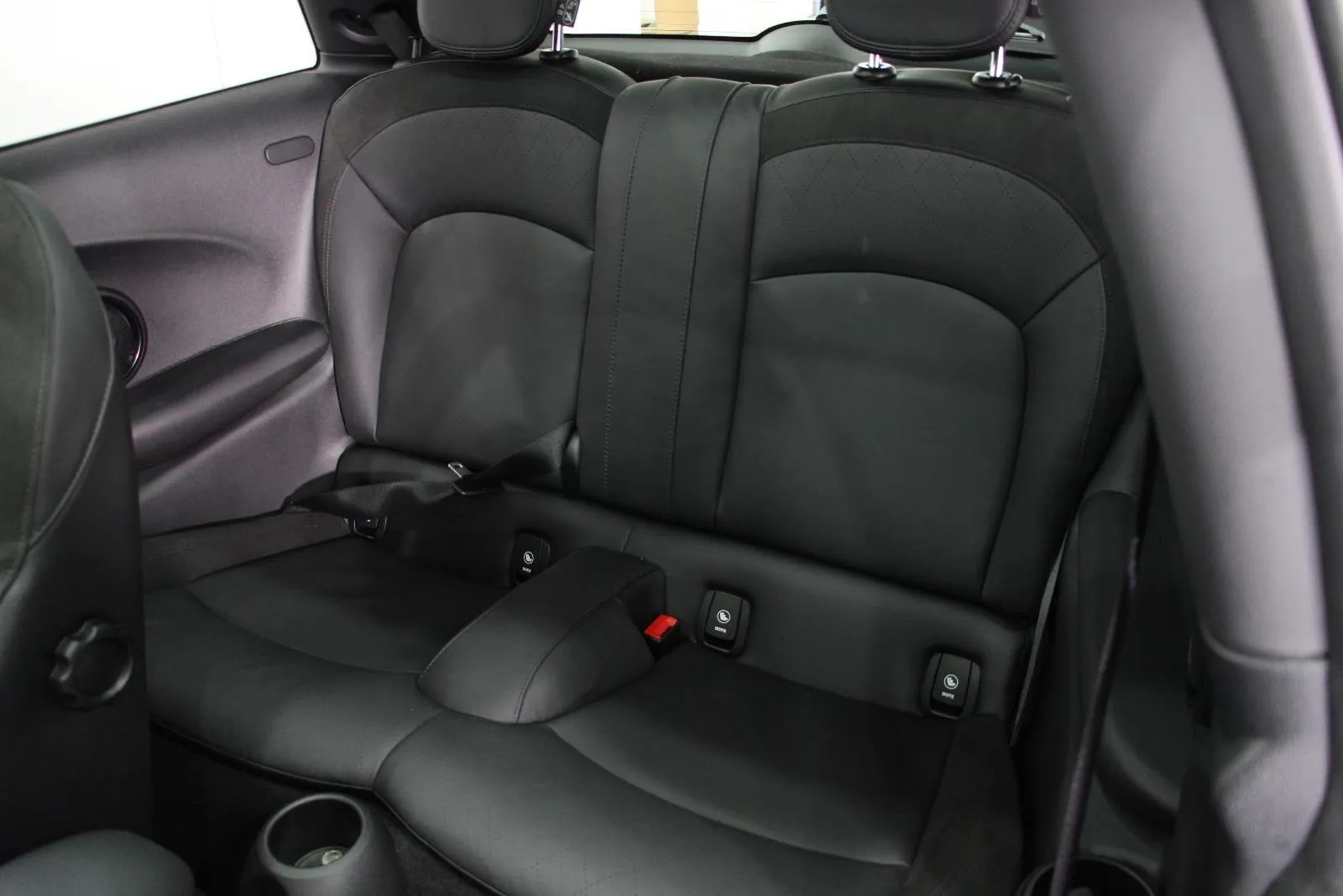 MINI-Hatch-Cooper S