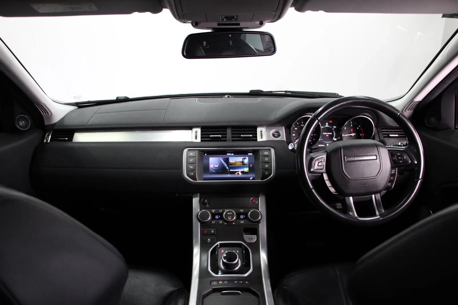 Land Rover-Range Rover Evoque-TD4 150 SE