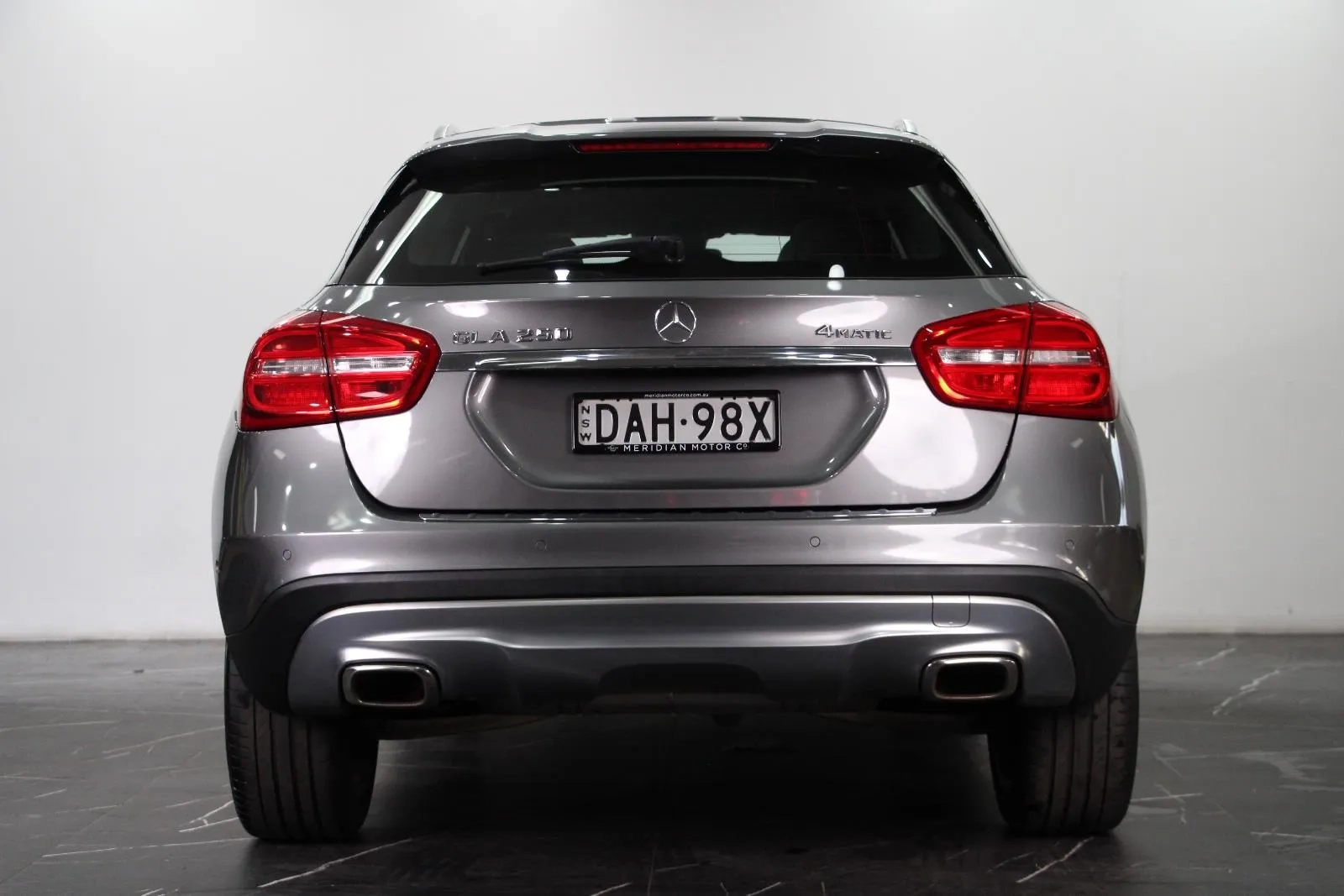 Mercedes-Benz-GLA-Class-GLA250